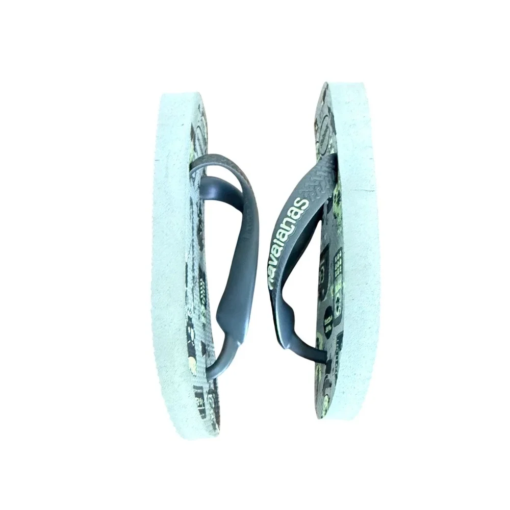 Havaianas Kids Monster Rock Graphic Flip Flops Grey Neon Green USA 9C EUR 25/26